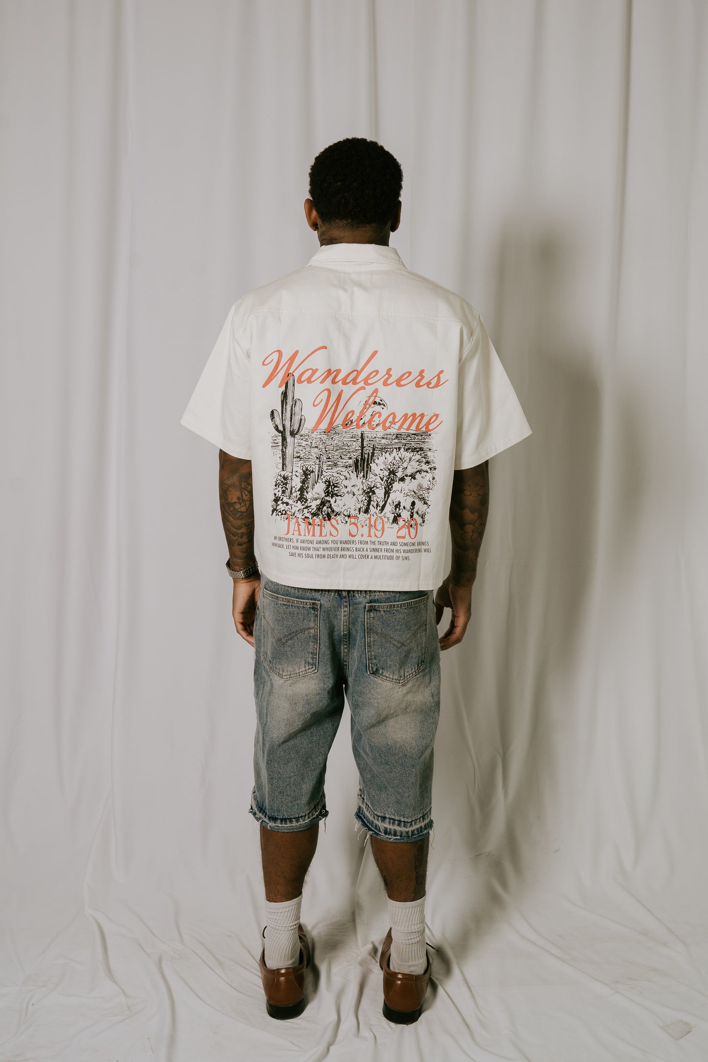 Ultimate Invitation Button Up